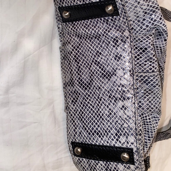 Sharif - Picture 6 of 8